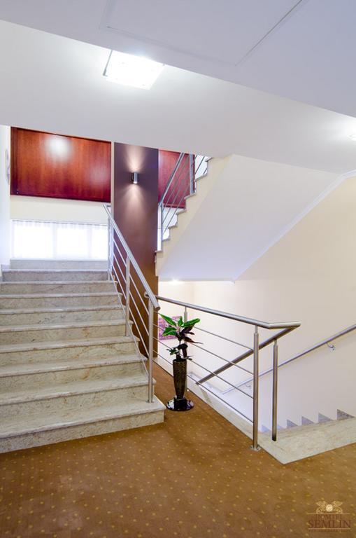 Garni Hotel Semlin B&B Belgrado Esterno foto