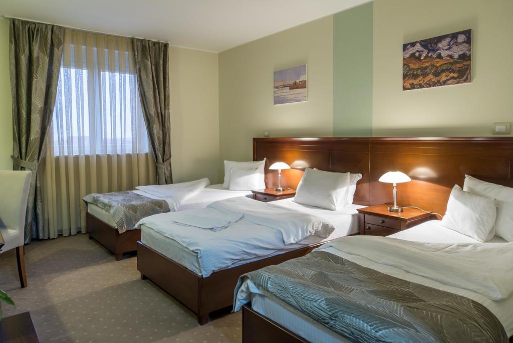 Garni Hotel Semlin B&B Belgrado Camera foto